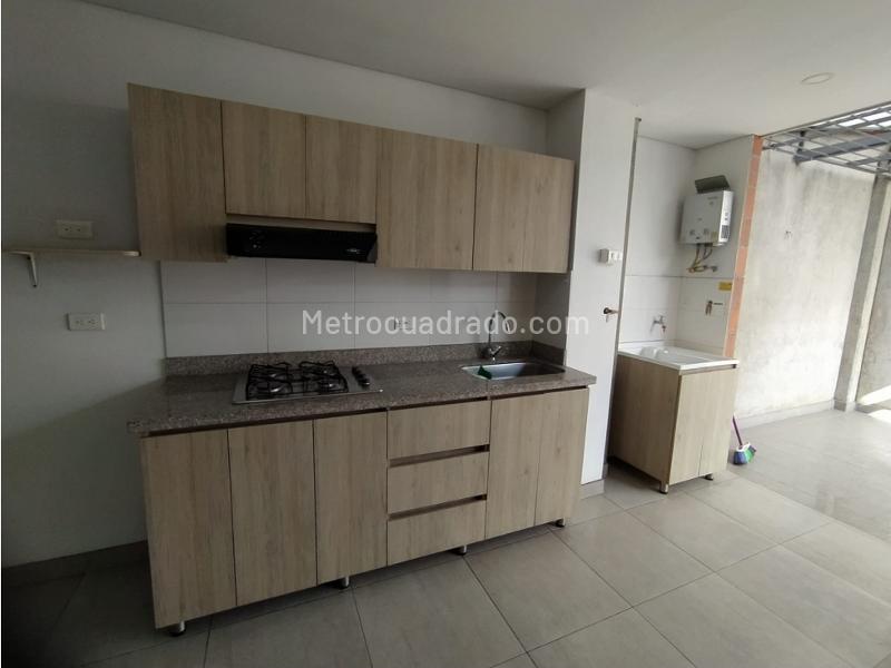 Apartamento Moderno de 1 Alcoba en Laureles - 3