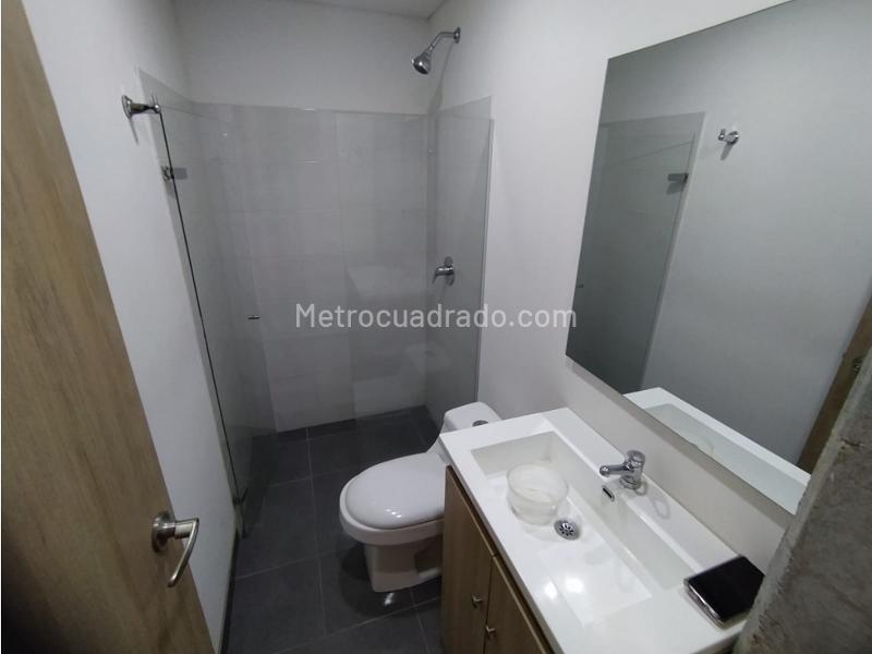 Apartamento Moderno de 1 Alcoba en Laureles - 8