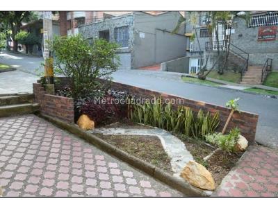 Casa de 5 alcobas en venta en Prado Centro, Medellín, 770 m² · foto 7 de 8
