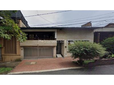 Casa de 5 alcobas en venta en Prado Centro, Medellín, 770 m² · foto 8 de 8
