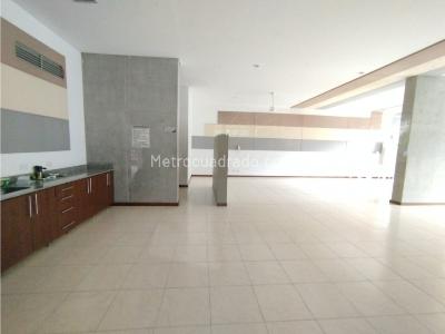 Apartamento de 3 alcobas en arriendo en El Poblado, Medellín, 85 m² · foto 15 de 20