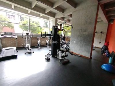 Apartamento de 3 alcobas en arriendo en El Poblado, Medellín, 85 m² · foto 17 de 20