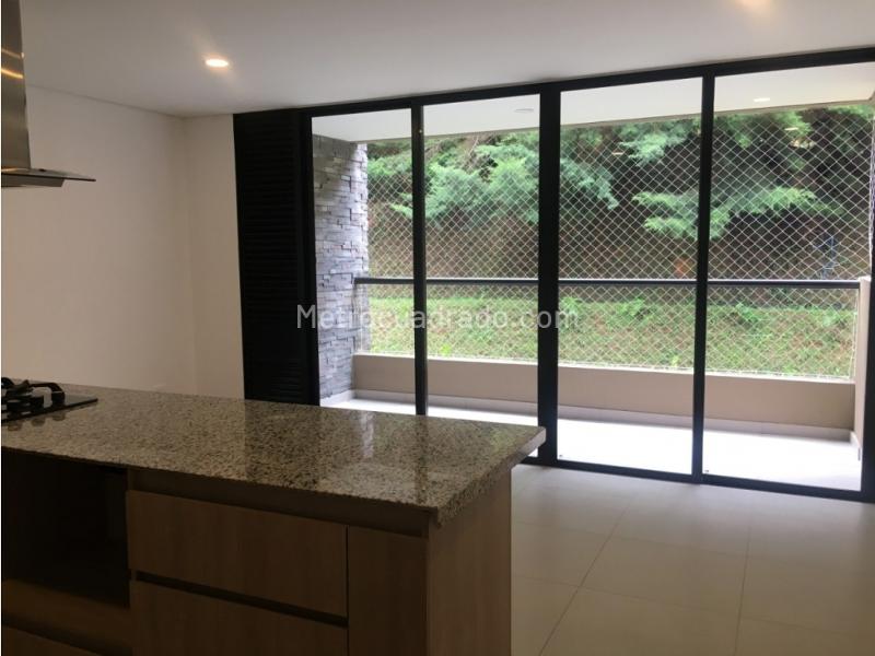 Apartamento en Arriendo, Puro Cuero, Retiro - 4