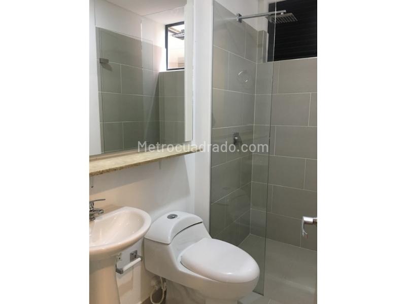 Apartamento en Arriendo, Puro Cuero, Retiro - 5