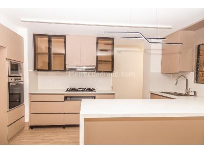 Apartamento en venta en El Poblado, Medellín · foto 11 de 20