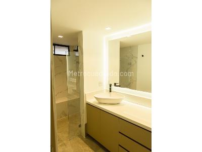 Apartamento en venta en El Poblado, Medellín · foto 17 de 20