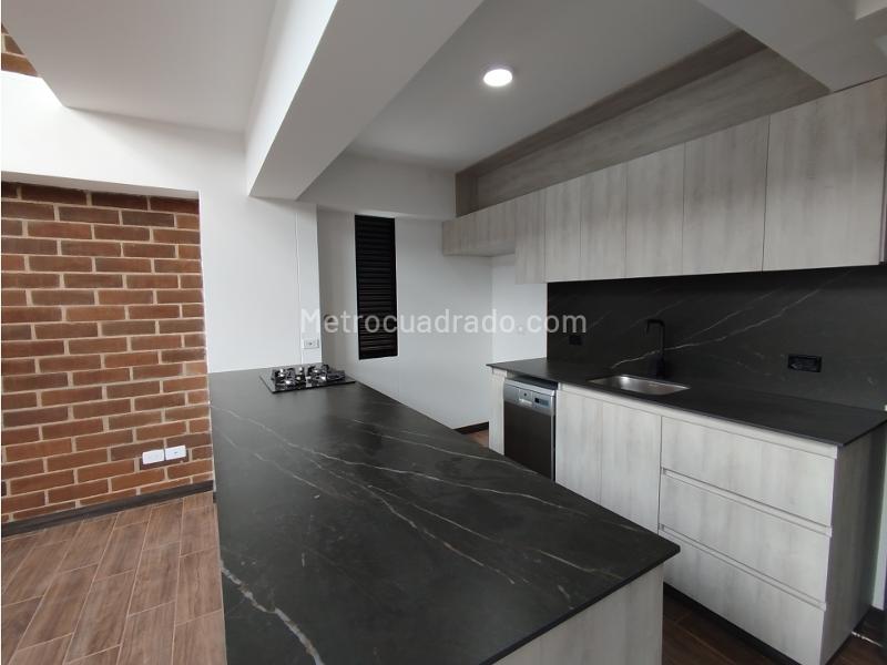 Apartamento en Arriendo, Puro Cuero, Retiro - 2