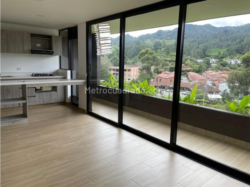 Apartamento en Arriendo, Macedonia, Retiro - 3