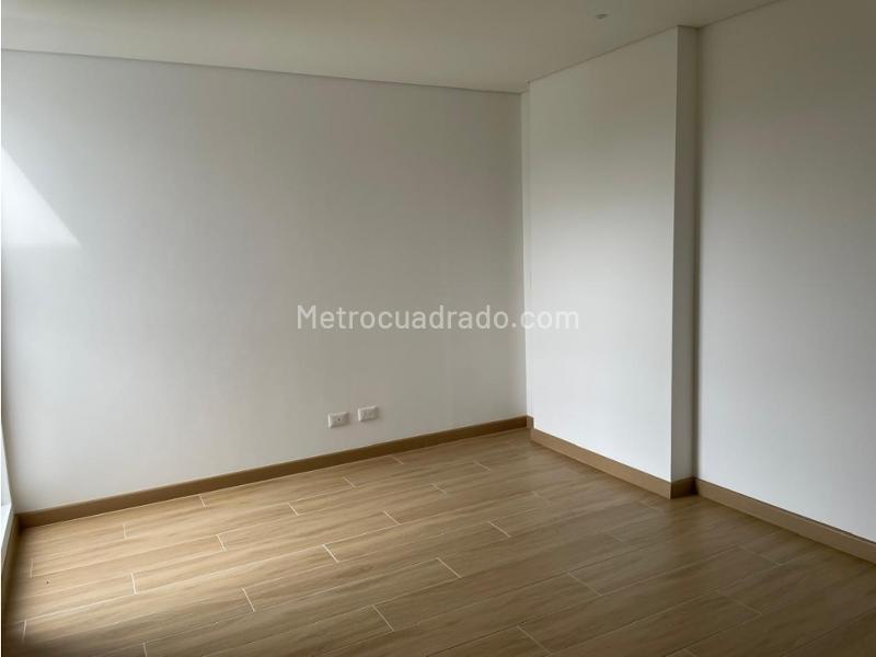 Apartamento en Arriendo, Macedonia, Retiro - 5
