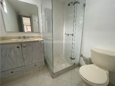Apartamento en arriendo en El Campestre, Medellín · foto 13 de 19