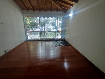 Casa de 4 alcobas en venta en Loma Benedictinos, Envigado, 300 m² · foto 11 de 20