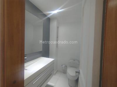 Casa de 4 alcobas en venta en Loma Benedictinos, Envigado, 300 m² · foto 12 de 20