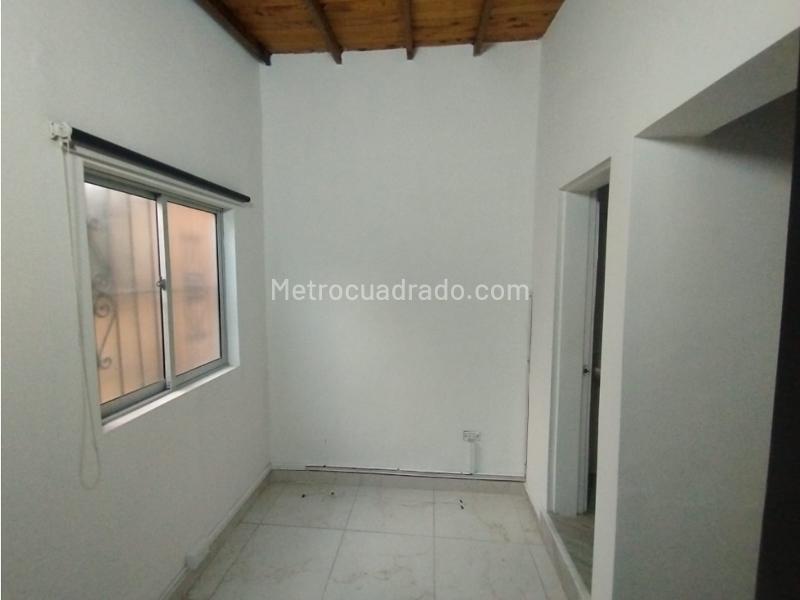 Commercial House for Rent in Florida Nueva - 8