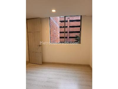 Apartamento de 3 alcobas en venta en Envigado, Envigado, 80 m² · foto 12 de 15