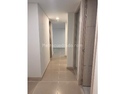 Apartamento de 3 alcobas en venta en Envigado, Envigado, 80 m² · foto 14 de 15