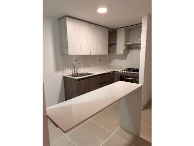 Apartamento de 3 alcobas en venta en Envigado, Envigado, 80 m² · foto 7 de 15