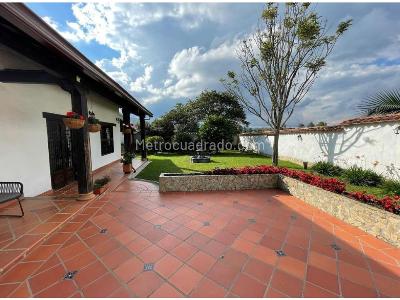 Casa de 3 alcobas en venta en Llano Grande, Rionegro, 800 m² · foto 8 de 12