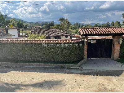 Casa de 3 alcobas en venta en Llano Grande, Rionegro, 800 m² · foto 9 de 12