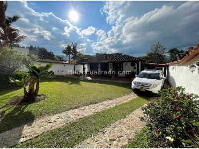 Casa de 3 alcobas en venta en Llano Grande, Rionegro, 800 m² · foto 12 de 12
