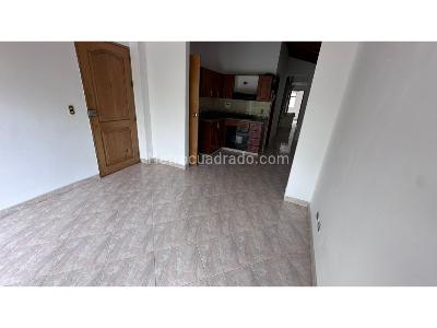 Apartamento en venta en La Floresta, Medellín · foto 4 de 20