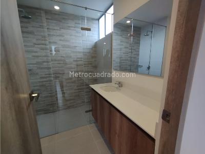 Apartamento en arriendo en Ciudad Del Rio, Medellín · foto 8 de 14