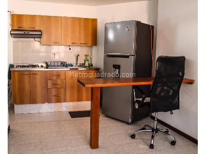 Apartamento de 2 alcobas en venta en Laureles, Medellín, 72 m² · foto 3 de 17