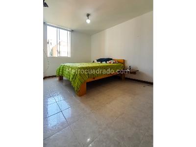 Apartamento de 2 alcobas en venta en Laureles, Medellín, 72 m² · foto 11 de 17