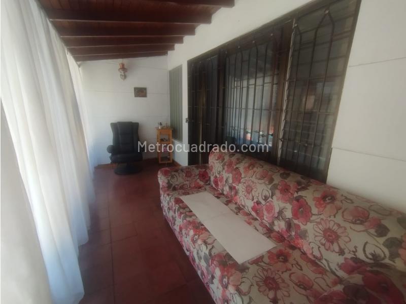 Casa de 5 Alcobas en Alquiler en Calasanz - 6