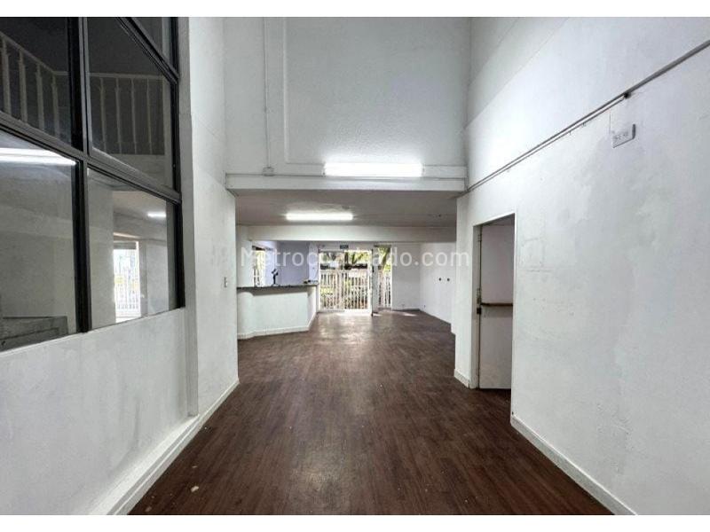 Casa Comercial en Arriendo en Laureles (Conquistadores) - 2