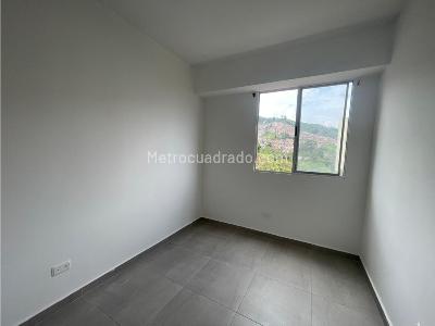 Apartamento en venta en Viviendas Del Sur, Itagüí · foto 14 de 15