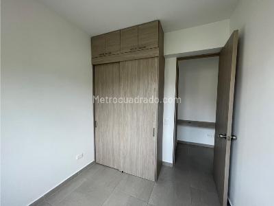 Apartamento en venta en Viviendas Del Sur, Itagüí · foto 15 de 15