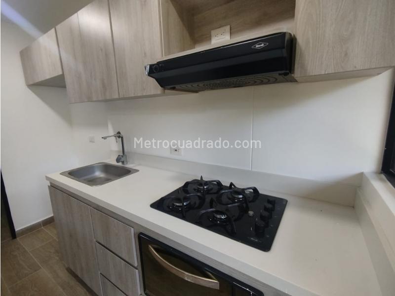 Apartamento en Arriendo, Macedonia, Retiro - 2