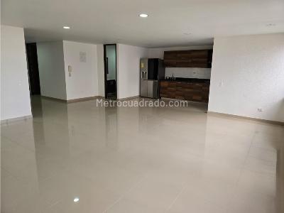 Apartamento de 3 alcobas en venta en Sabaneta, Sabaneta, 110 m² · foto 3 de 20