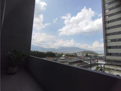 Apartamento en arriendo en Ciudad Del Rio, Medellín · foto 4 de 18