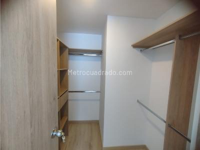 Apartamento en arriendo en Ciudad Del Rio, Medellín · foto 10 de 18