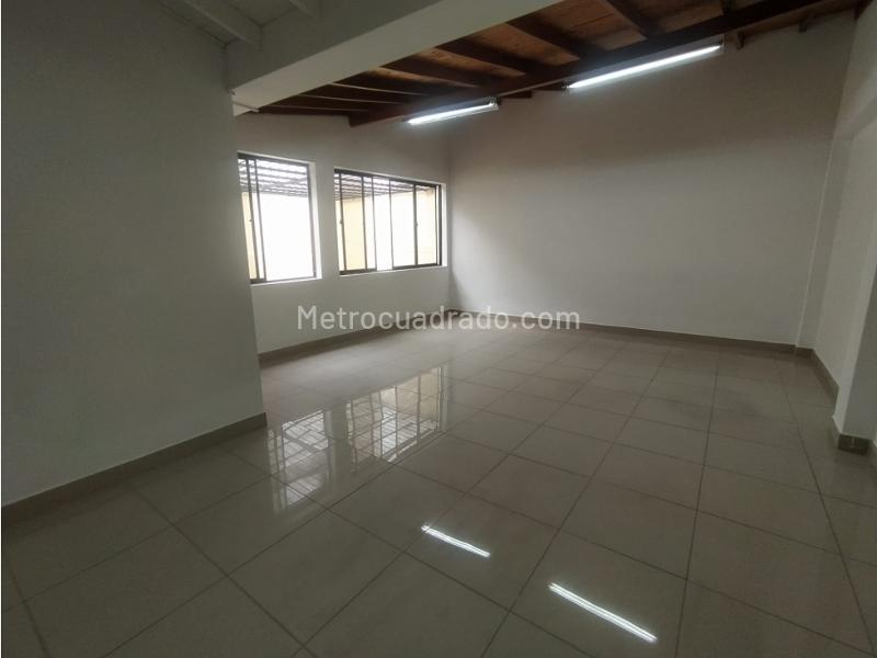 Commercial 5BR House in Belen Miravalle - 5