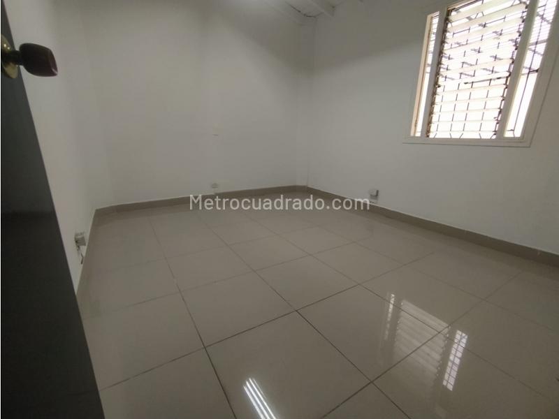 Commercial 5BR House in Belen Miravalle - 9