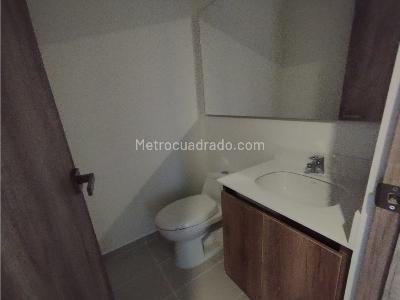 Apartamento en arriendo en Ciudad Del Rio, Medellín · foto 12 de 14
