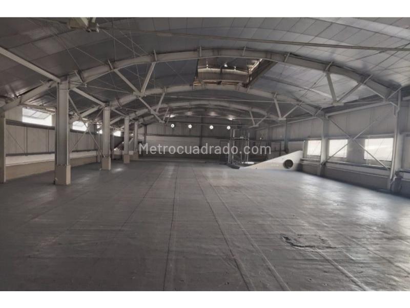 Bodega en Arriendo, Envigado, Envigado - Más