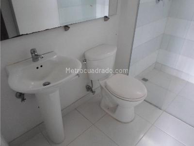 Apartamento en arriendo en Las Palmas, Medellín · foto 18 de 19