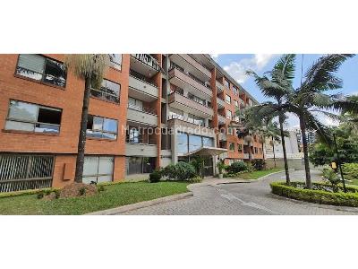 Apartamento en venta en Belen, Medellín · foto 8 de 14