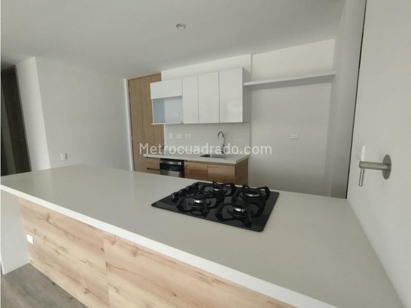 Apartamento en Arriendo, Macedonia, Retiro - 2