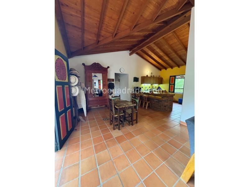 Cozy Country House for Rent in Barbosa - 2
