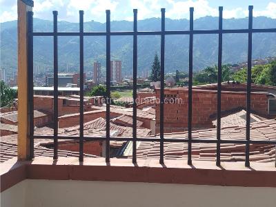 Casa de 3 alcobas en venta en Niquia, Bello, 120 m² · foto 14 de 20
