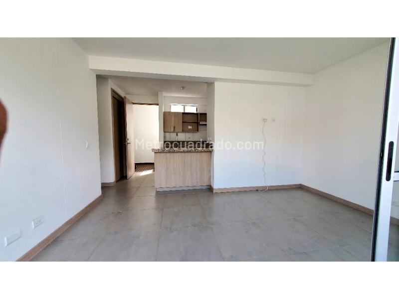 3BR Apartment in Calasanz (70 m²) - 4