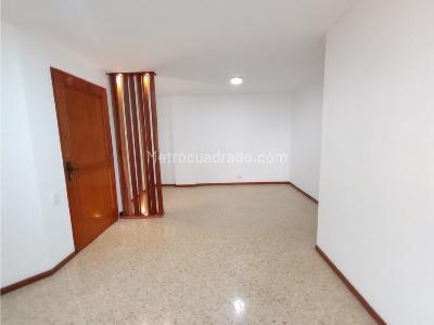 Apartamento en venta en Castropol, Medellín · foto 3 de 20