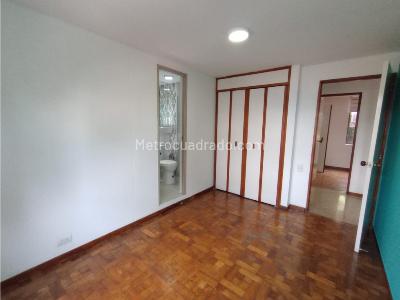 Apartamento en venta en Castropol, Medellín · foto 4 de 20