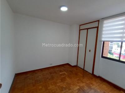 Apartamento en venta en Castropol, Medellín · foto 13 de 20