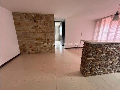 Apartamento en venta en Loma Del Indio, Medellín · foto 3 de 20