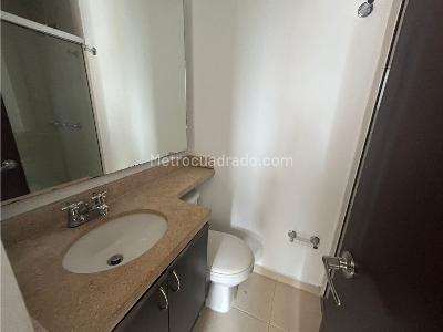Apartamento en venta en Loma Del Indio, Medellín · foto 14 de 20